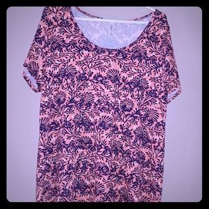 Lularoe - Classic Tee